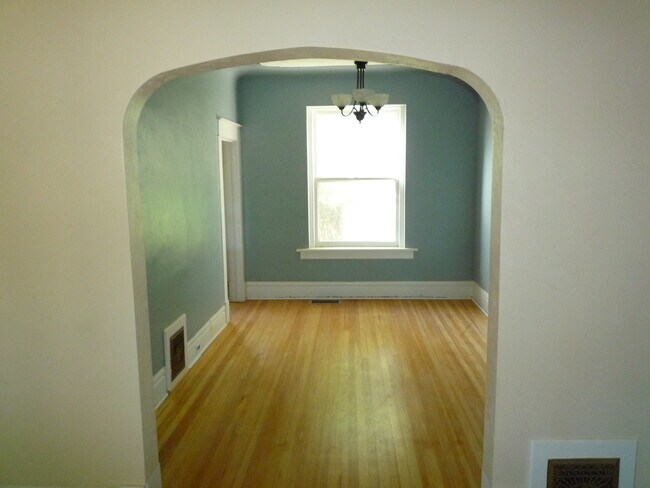 Foto del edificio - 1519 East 22nd Avenue