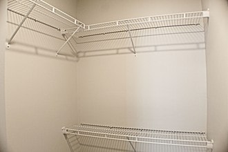 2nd Bedroom Closet - Owl Creek