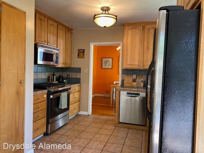 Foto del edificio - 2 br, 1 bath House - 1307 Fernside Blvd