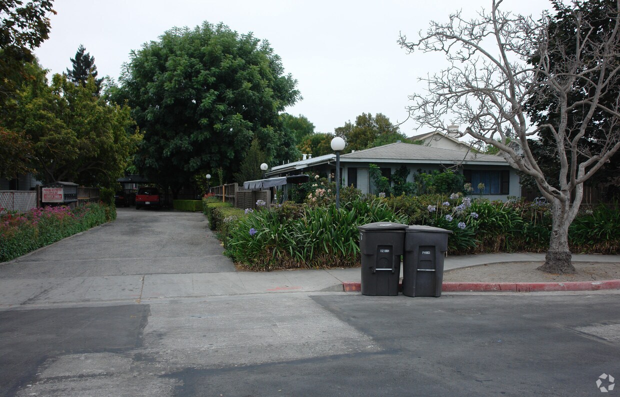 161 Evandale Ave, Mountain View, CA 94043 Apartments in Mountain View, CA