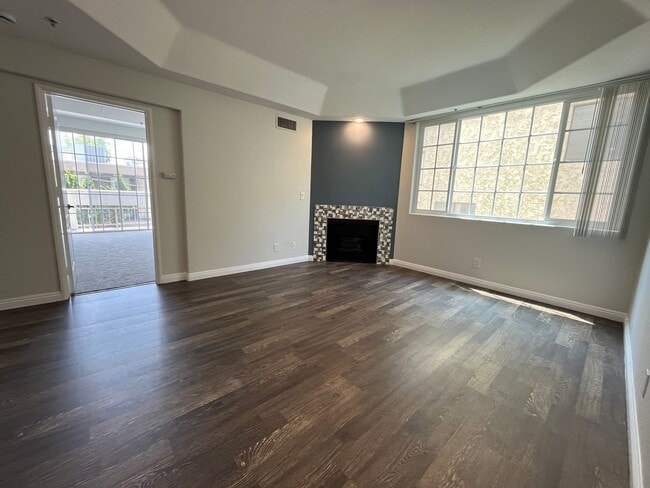 Foto del interior - 114 North Doheny Drive