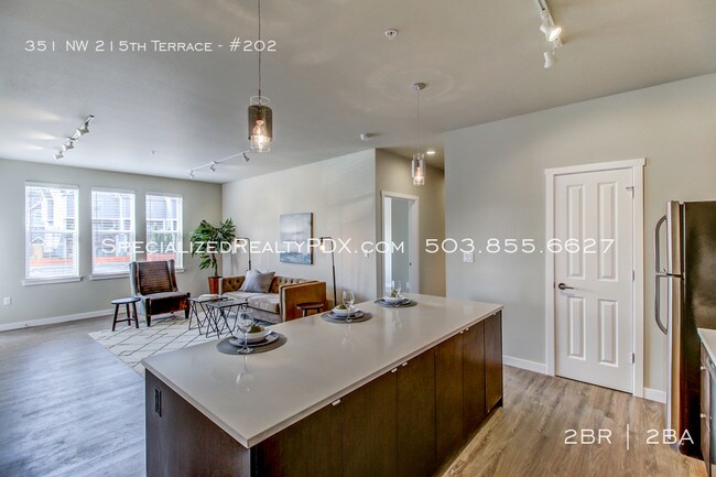 Foto del edificio - 351 NW 215th Terrace