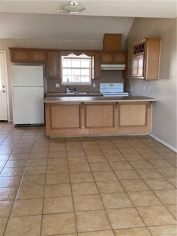 Building Photo - 7 La Mancha Dr