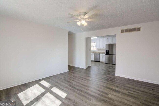 Foto del edificio - 3635 Martin Farm Rd