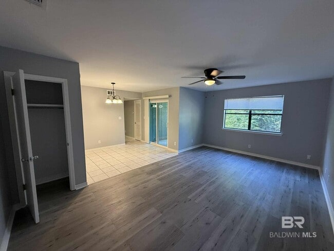 Building Photo - 500 Grant St