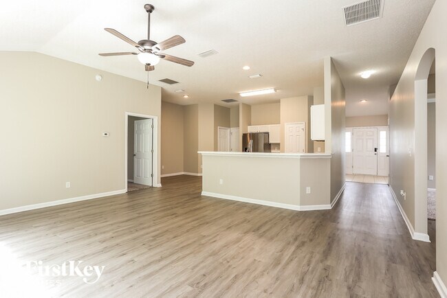 Building Photo - 6984 Rapid River Dr