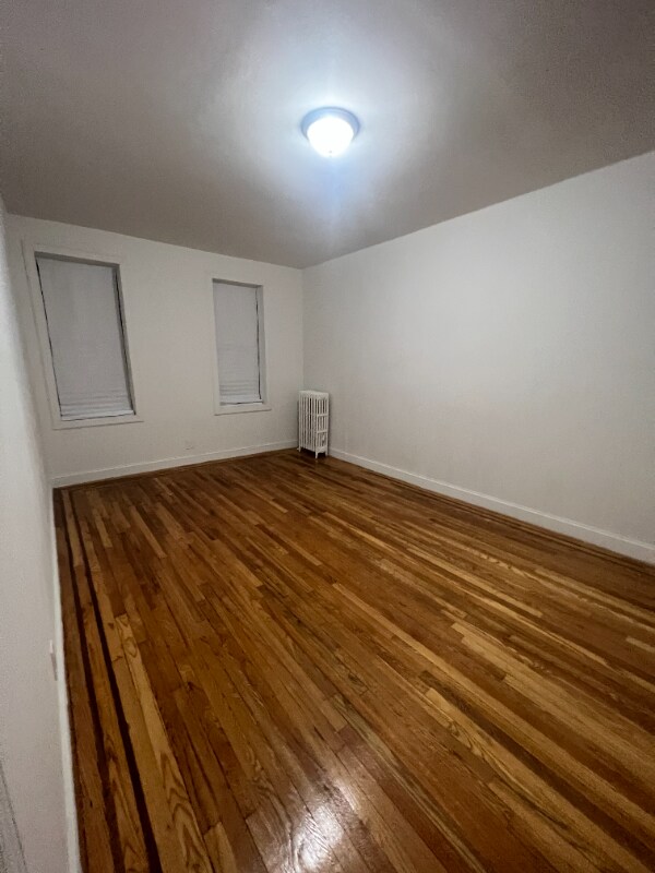 316 E 211th St Unit 3, The Bronx, NY 10467 Room for Rent in The Bronx