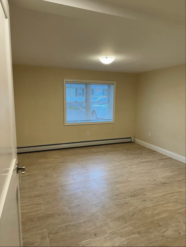 Building Photo - 11 Cunningham Rd