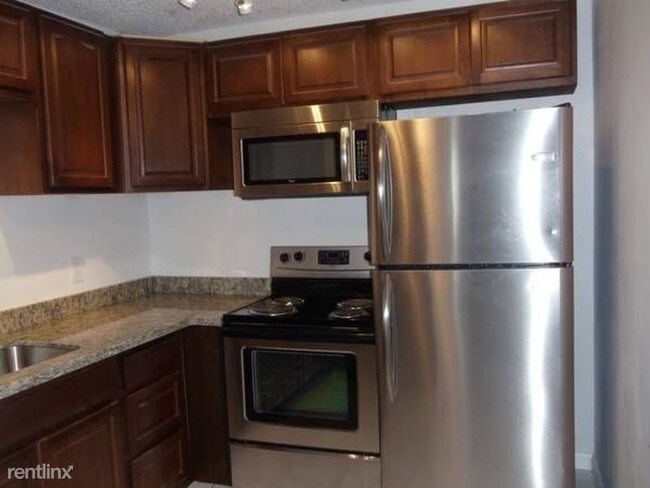 Building Photo - 2 br, 2 bath Apartment - 9430 Live Oak Place