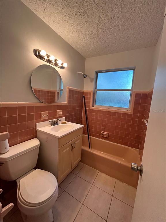 Foto del edificio - 760 Greenway Pl