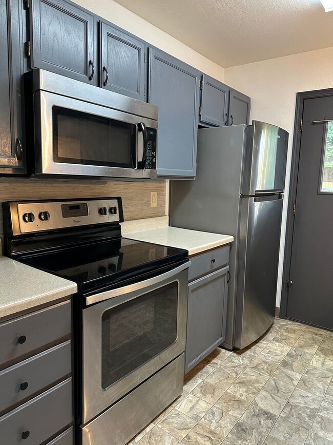 Building Photo - 1100 Crow Berry Cir
