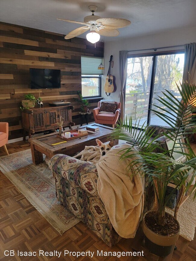 Foto del edificio - 1 br, 1 bath House - 20810 NE 132nd Ave