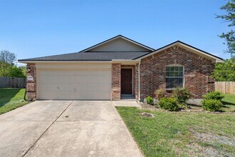 Building Photo - 1015 Glen Meadow Cove
