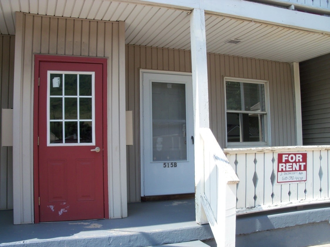515 Delaware Ave, Palmerton, PA 18071 Apartments in Palmerton, PA