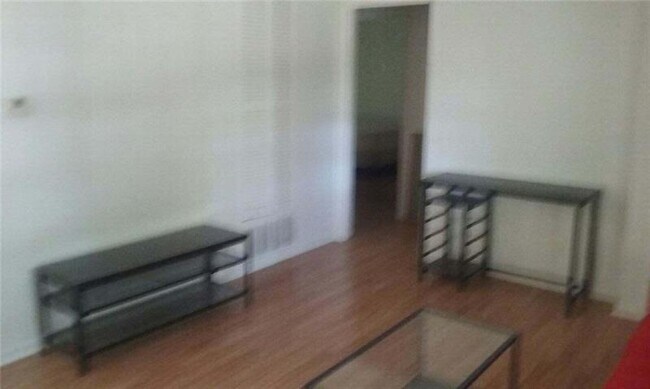 Foto del edificio - 2383 Peachtree Dr NE