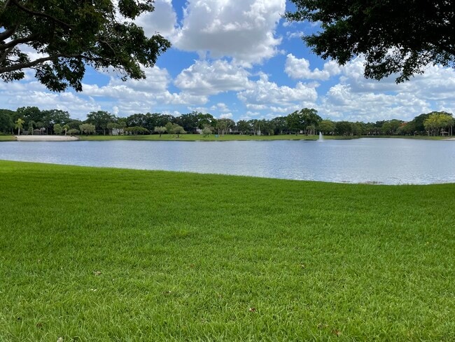 Foto del edificio - 15325 SW 106th Ter
