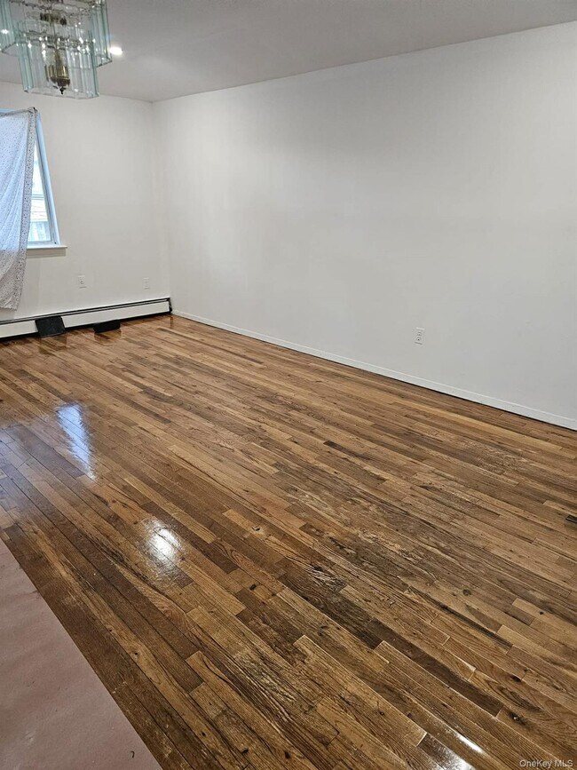 Foto del edificio - 179-12 145th Ave