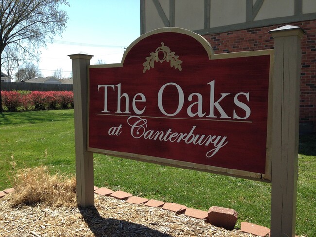 Foto del edificio - Oaks at Canterbury