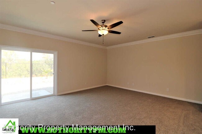 Building Photo - 4 br, 2.5 bath House - 808 Mission De Oro