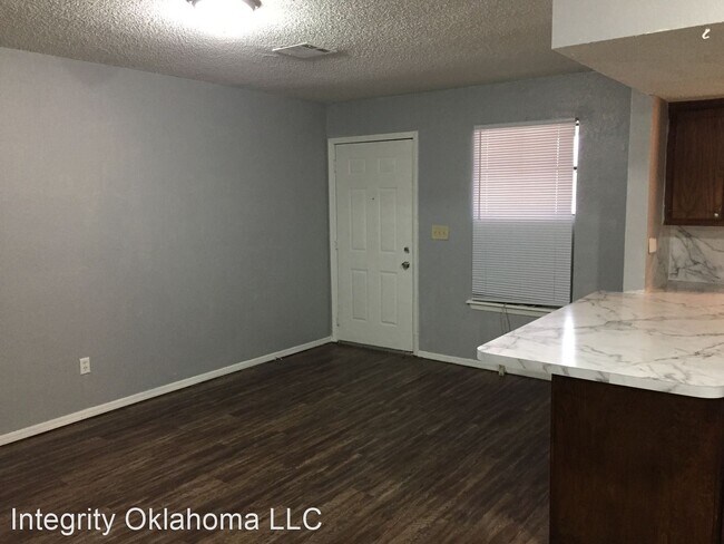 Building Photo - 2 br, 1 bath House - 125 SW 45th St