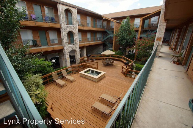Building Photo - 2408 Sandstone Trail