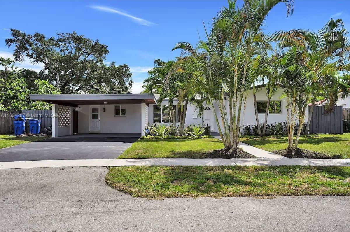 Foto principal - 1650 SW 27th Ave