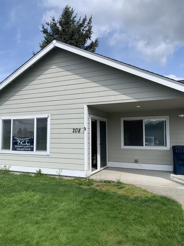 208 Noble St, Sumas, WA 98295 Condo for Rent in Sumas, WA