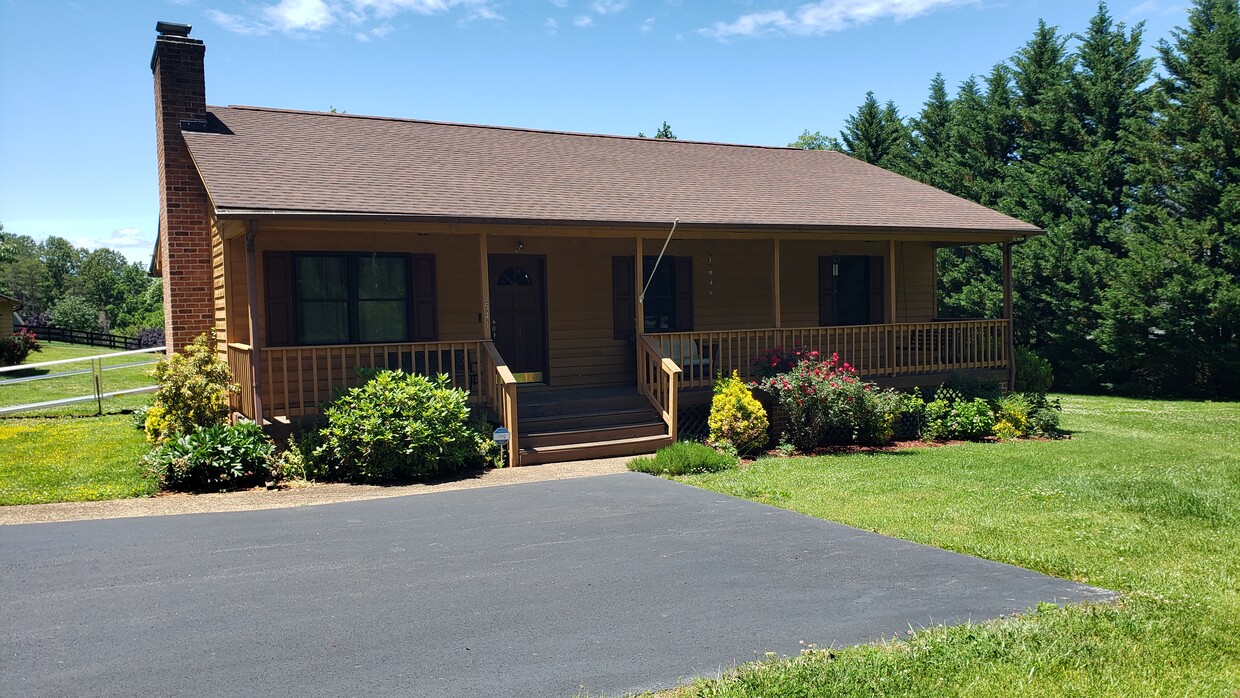 Photo - 6541 Spring Hill Rd (Ruckersville, VA)