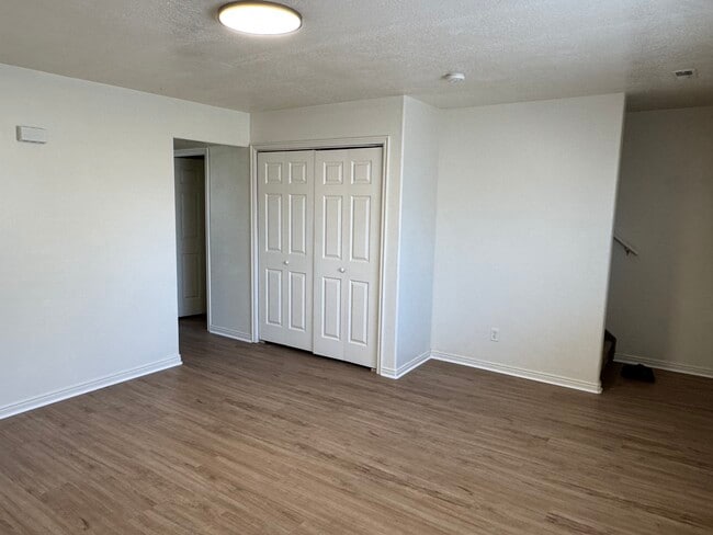 Building Photo - 2455 W 450 N