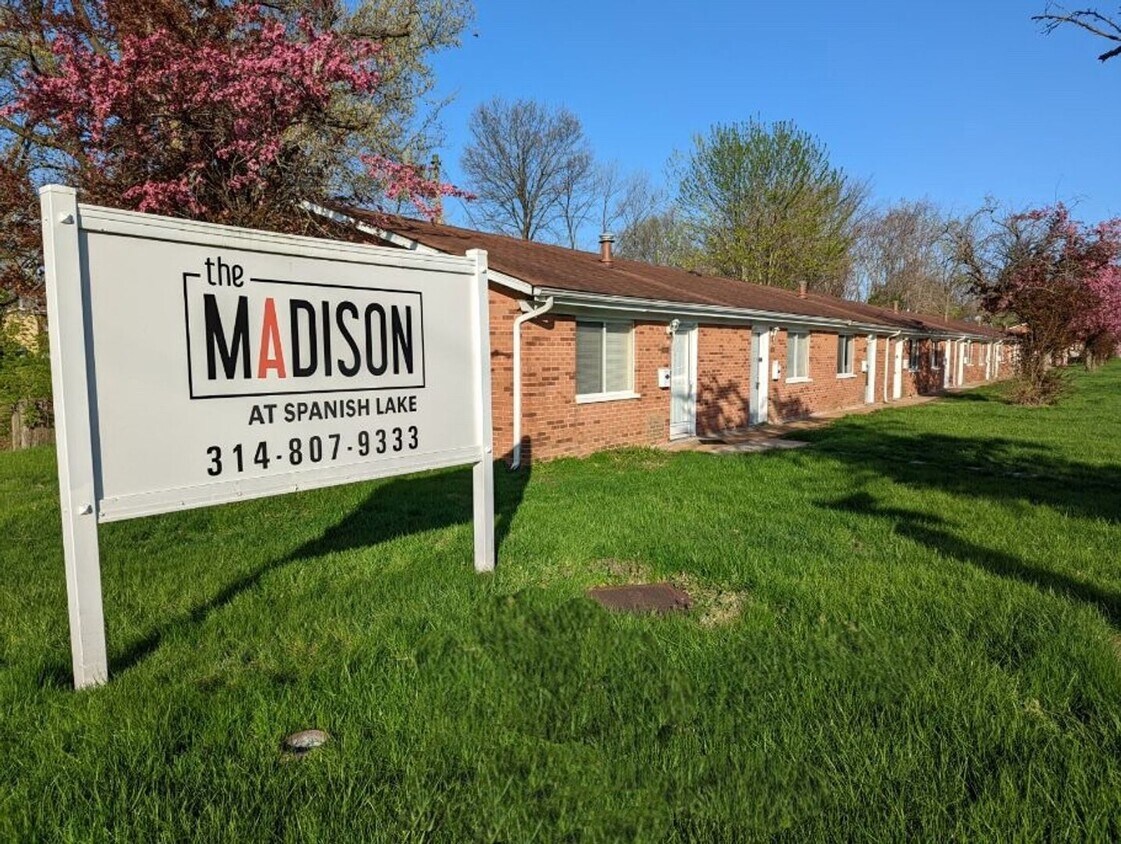 Foto principal - 1574-1574 Leonaire Ct
