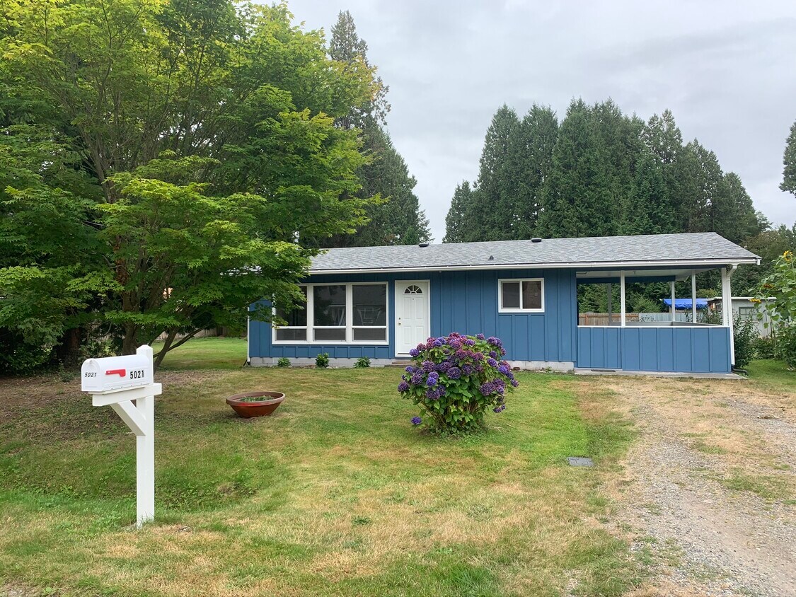 5021 Fir St, Blaine, WA 98230 House for Rent in Blaine, WA
