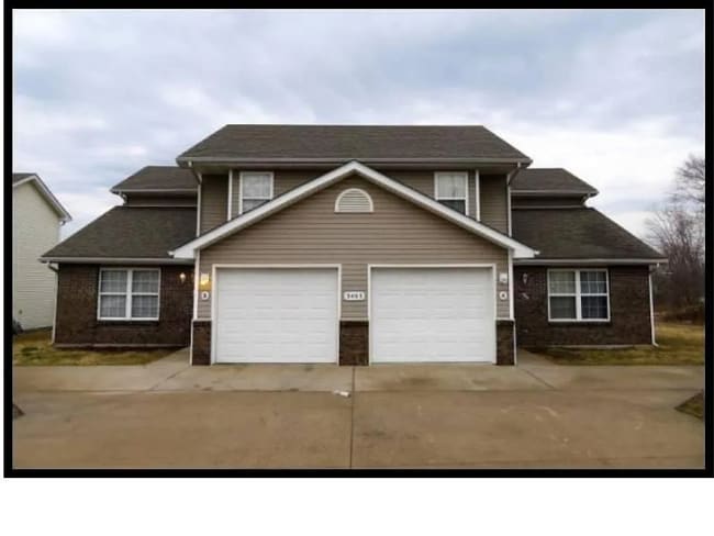 Building Photo - 3403 Westwind Dr