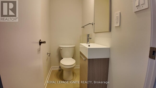 Building Photo - 56 Grn Gdns Blvd