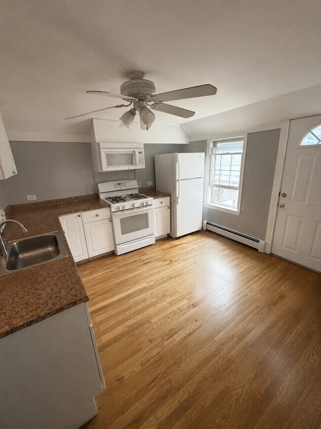 Cocina - 12 Webster St