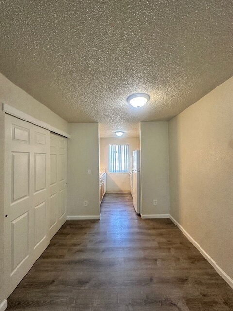 Building Photo - 2-Bedroom, First Floor Corner Unit with Laminate Flooring