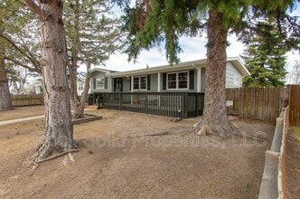 Building Photo - 1622 Oxford Dr