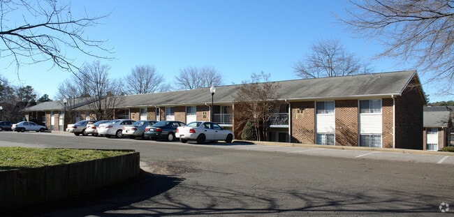 Parking Area - Trinity Properties - Campus Walk Apartments