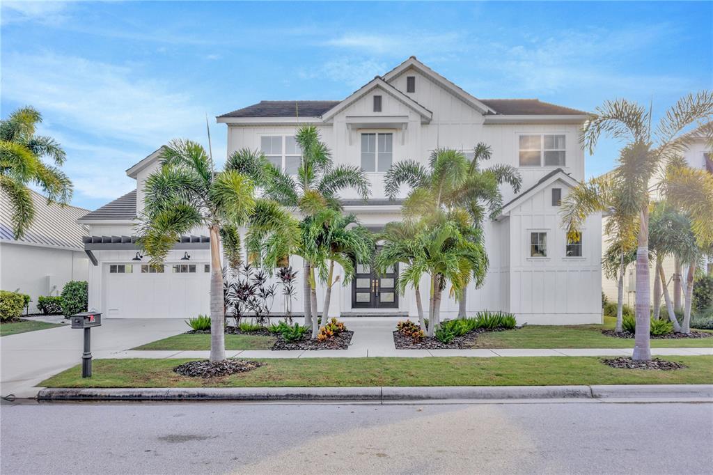 Foto principal - 615 Mirabay Blvd