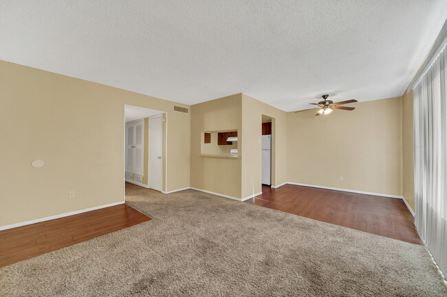 Interior Photo - Vista Ventana Apartments