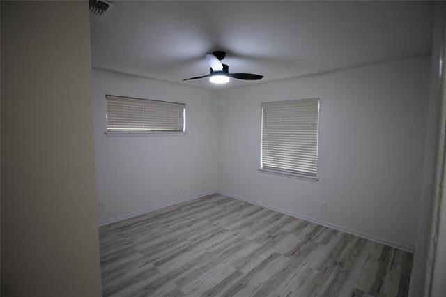 Building Photo - 2105 Royal Oaks Dr