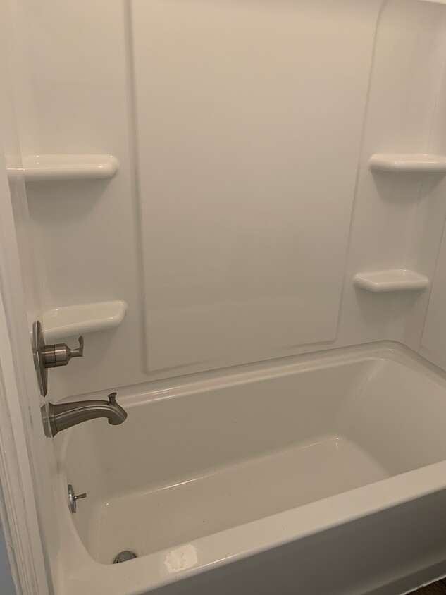 New tub/shower in main bathroom upstairs - 317 Gardner St