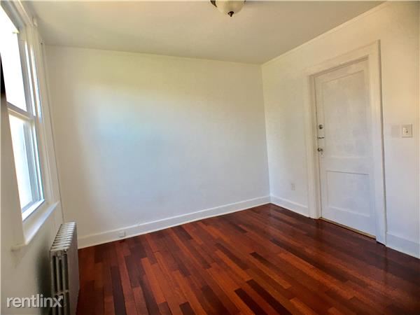 Foto del edificio - 223 N 7th St