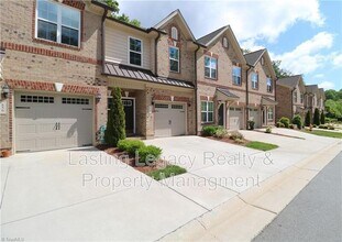 Building Photo - 837 Silver Leaf Dr