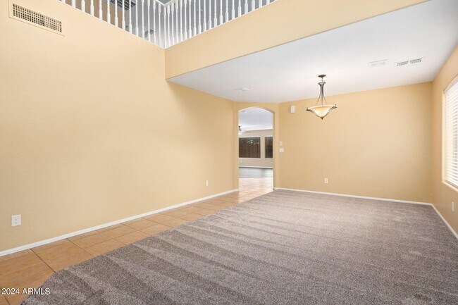 Building Photo - 28446 N Dolomite Ln