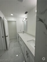 Building Photo - 1822 Verney St