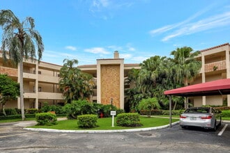 Building Photo - 7472 La Paz Blvd