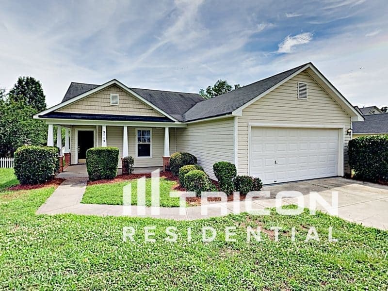 Foto principal - 2113 Sebastiani Dr