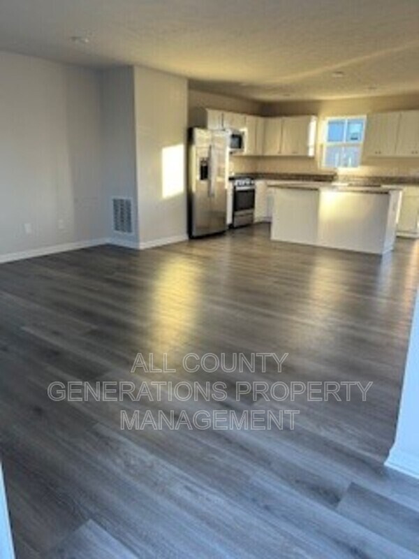 Building Photo - 4796 Olivia Wy