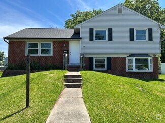 Building Photo - 108 Northampton Dr