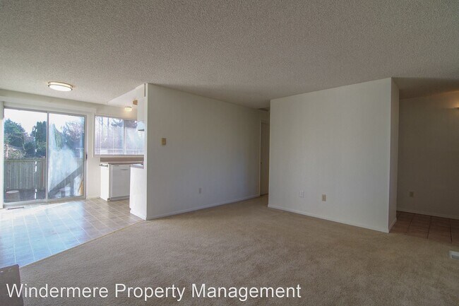 Building Photo - 3 br, 1 bath House - 14232 81st Ave NE